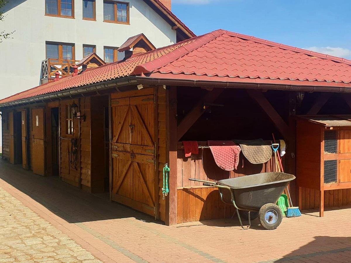 فيلا Osrodek Agroturystyczny Zacisze Giewartów المظهر الخارجي الصورة
